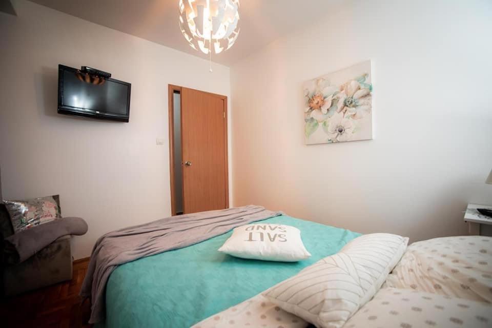 Lux Stan Na Dan Pozarevac Appartement Buitenkant foto