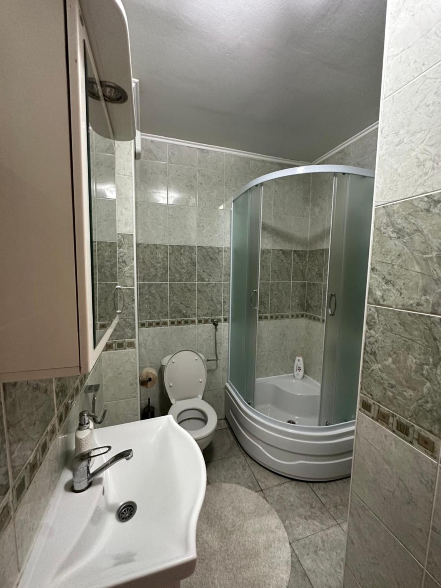 Lux Stan Na Dan Pozarevac Appartement Buitenkant foto